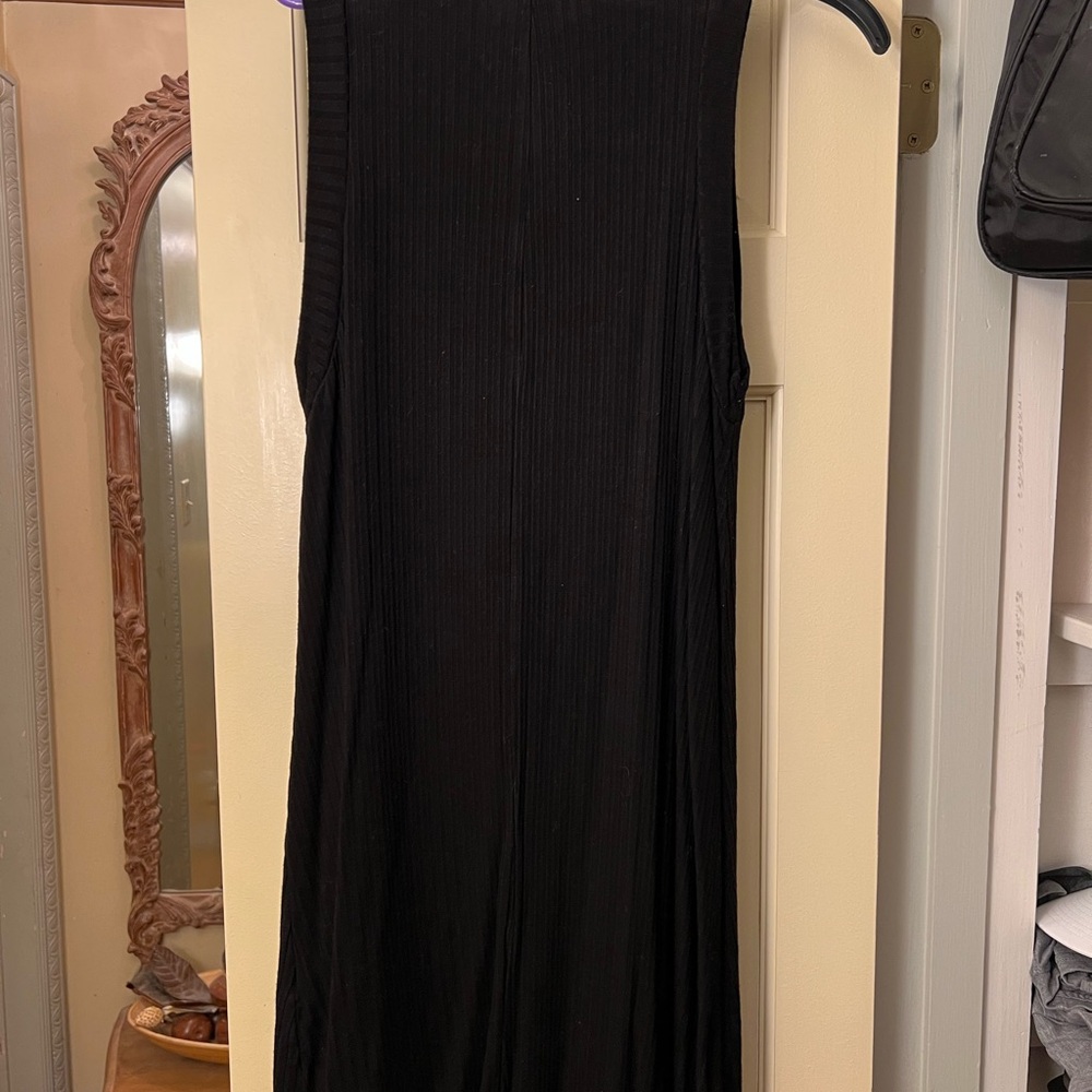 Forever 21 Black Ribbed Maxi Dress